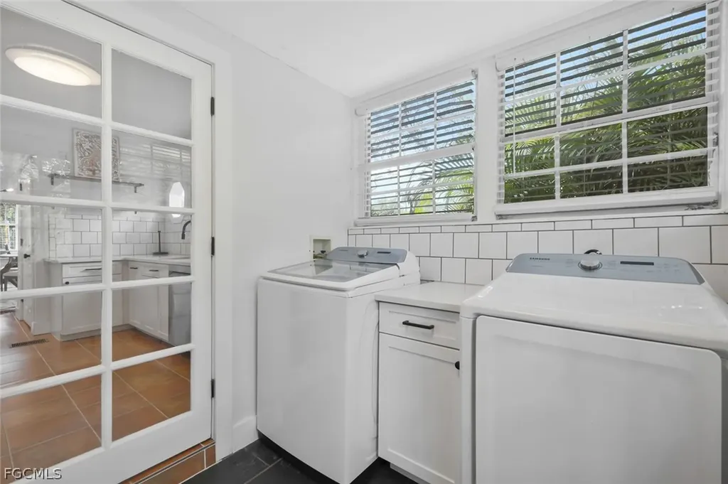 2723 Second Street Fort Myers FL 33916