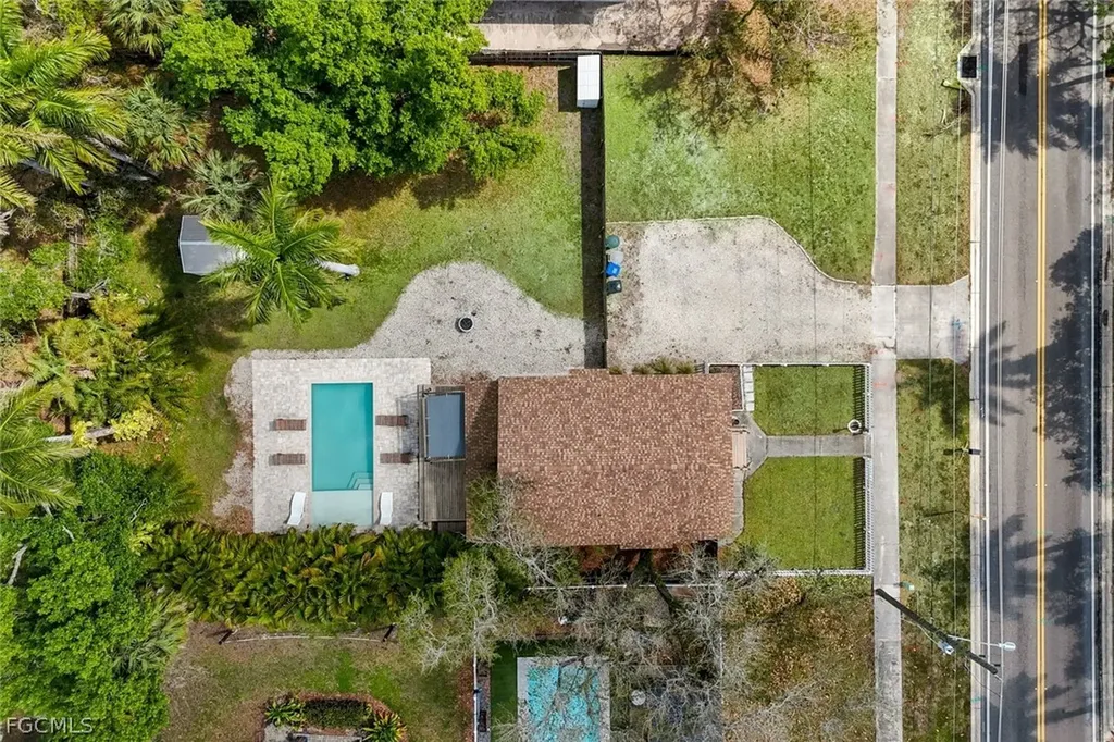 2723 Second Street Fort Myers FL 33916
