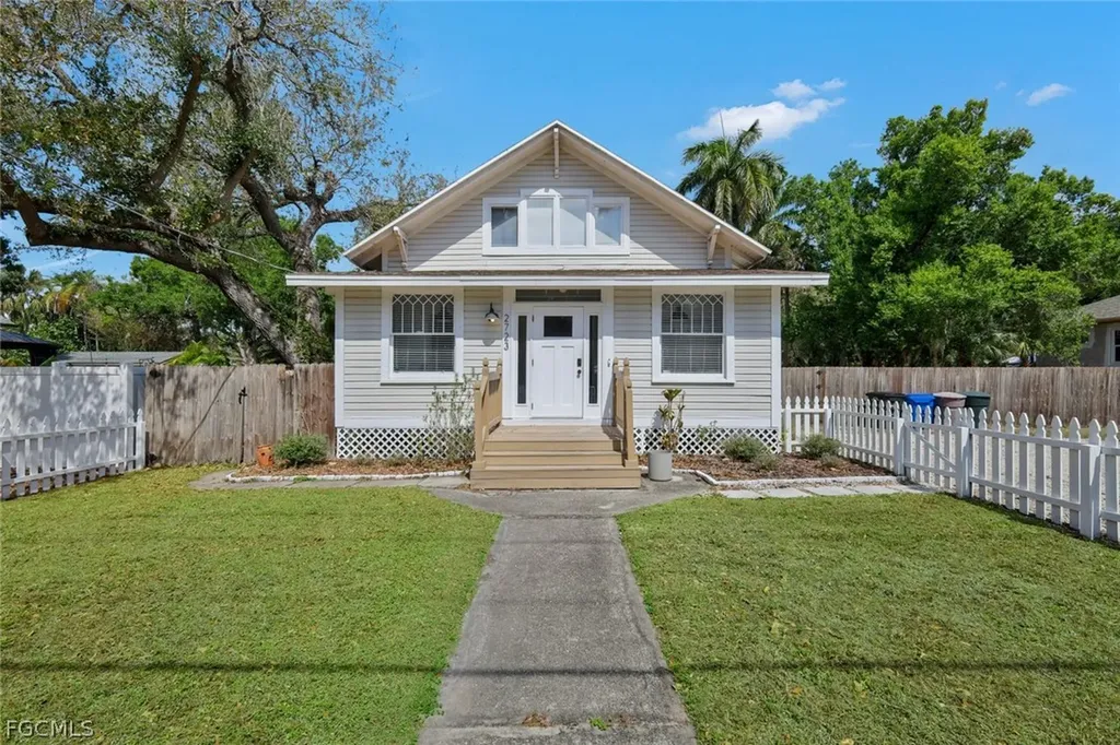 2723 Second Street Fort Myers FL 33916