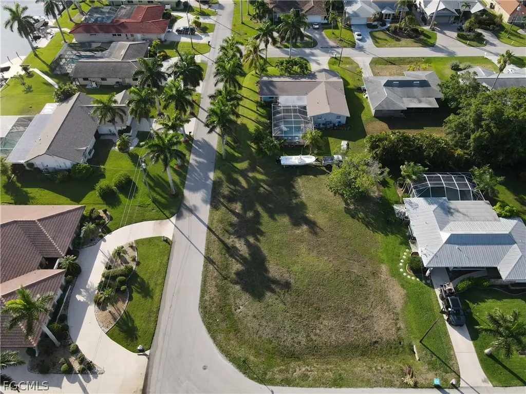 4403 SE 19th Avenue Cape Coral FL 33904