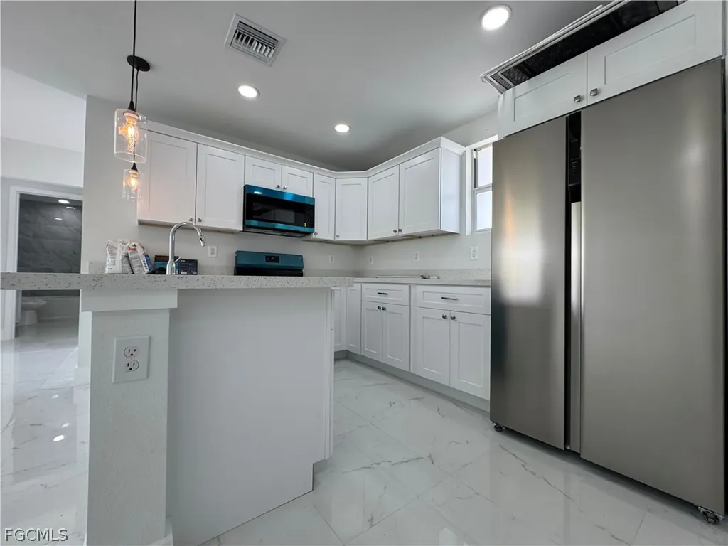 3015 4th Street SW Lehigh Acres FL 33976