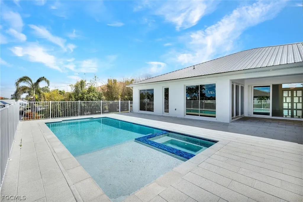 2029 SW 41st Street Cape Coral FL 33914