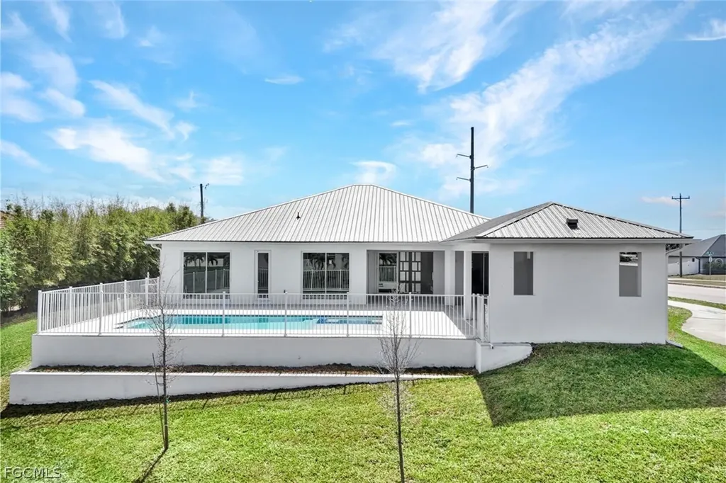 2029 SW 41st Street Cape Coral FL 33914