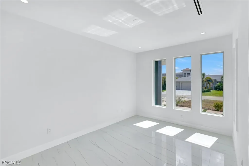2029 SW 41st Street Cape Coral FL 33914