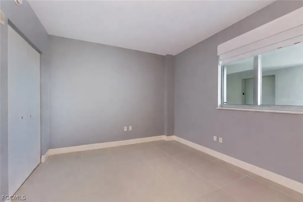 3000 Oasis Grand Boulevard Fort Myers FL 33916