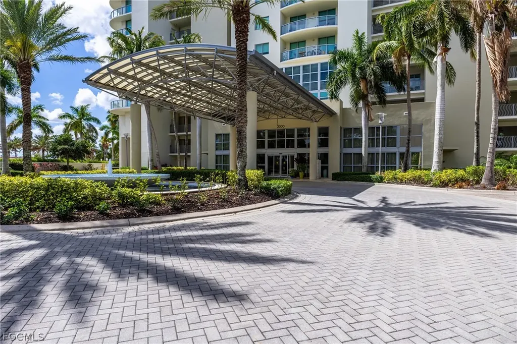3000 Oasis Grand Boulevard Fort Myers FL 33916
