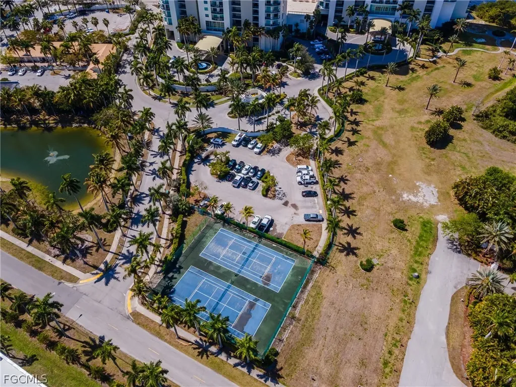 3000 Oasis Grand Boulevard Fort Myers FL 33916