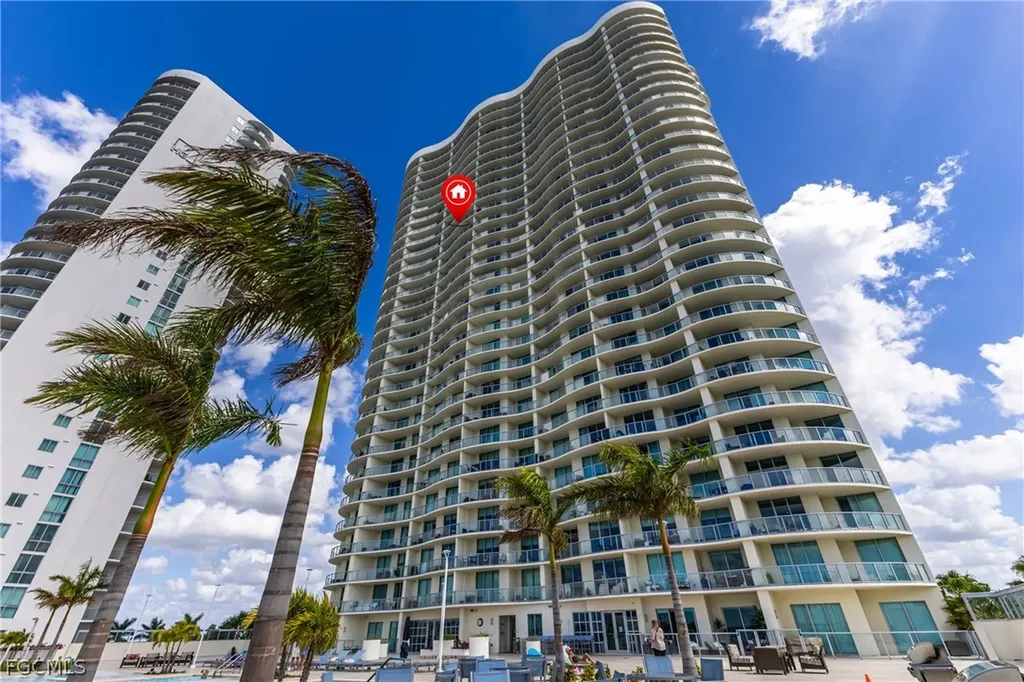 3000 Oasis Grand Boulevard Fort Myers FL 33916