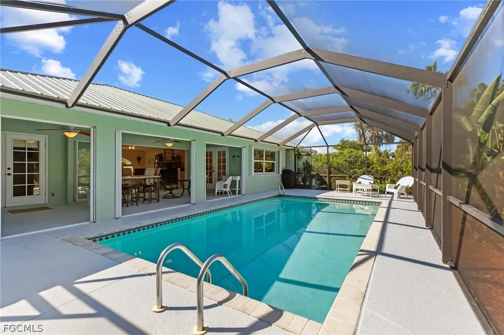 7660 Grande Pine Road Bokeelia FL 33922
