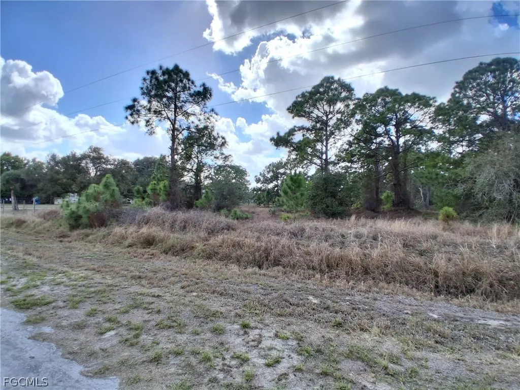 760 & (755 N Isora St) N Jinete Street Clewiston FL 33440