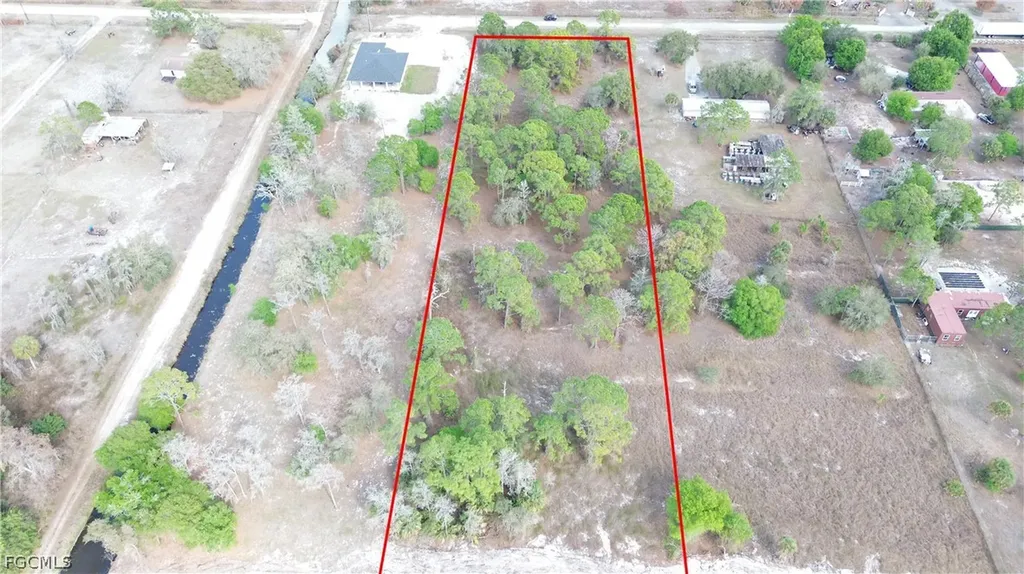 760 & (755 N Isora St) N Jinete Street Clewiston FL 33440