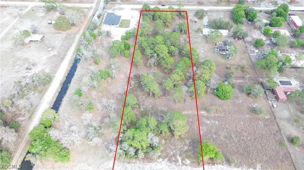 760 & (755 N Isora St) N Jinete Street Clewiston FL 33440
