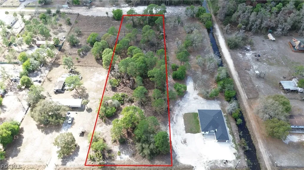 760 & (755 N Isora St) N Jinete Street Clewiston FL 33440