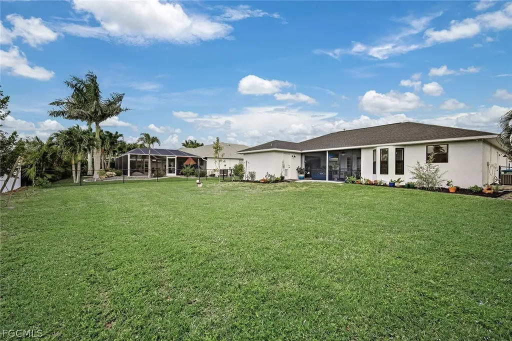 1828 SW 47th Street Cape Coral FL 33914