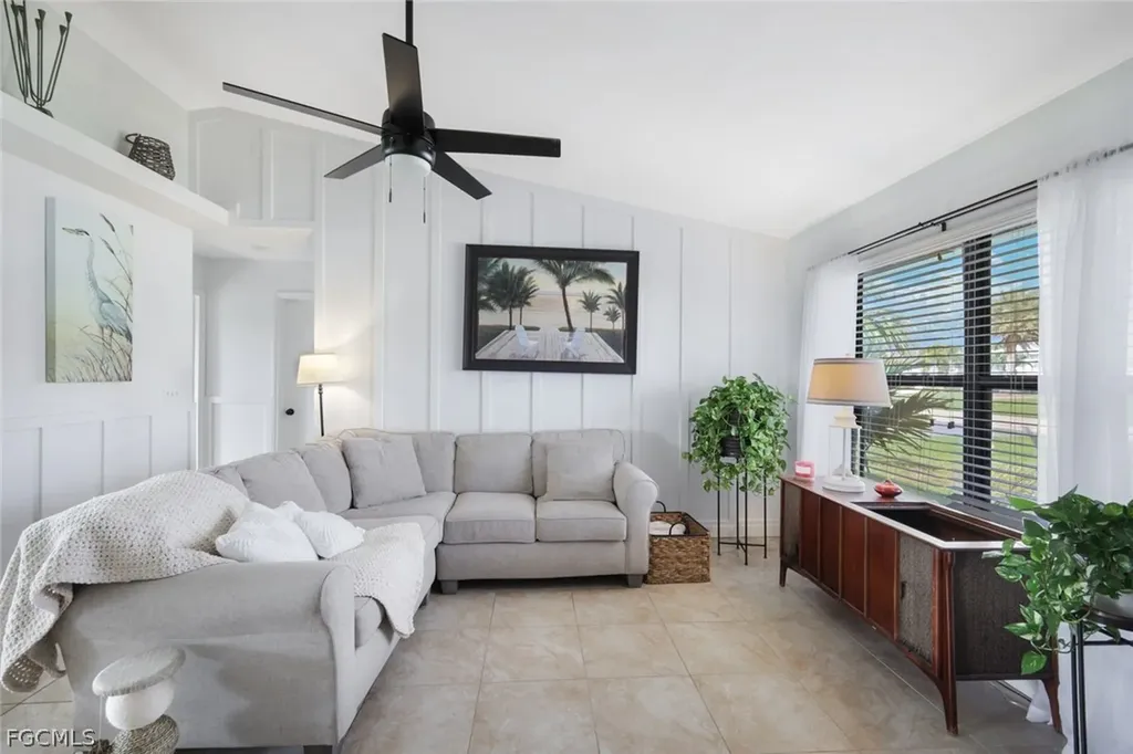 1828 SW 47th Street Cape Coral FL 33914