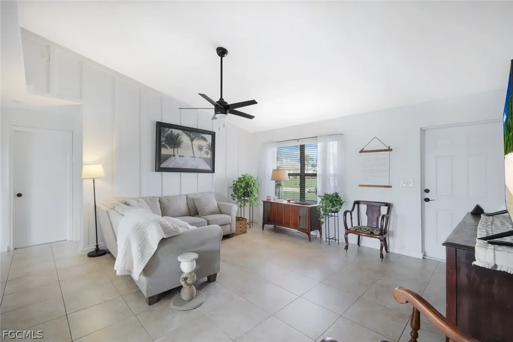 1828 SW 47th Street Cape Coral FL 33914