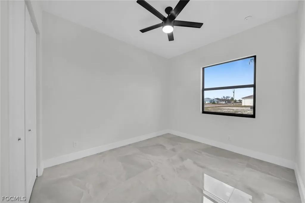 411 NE 25th Street Cape Coral FL 33909