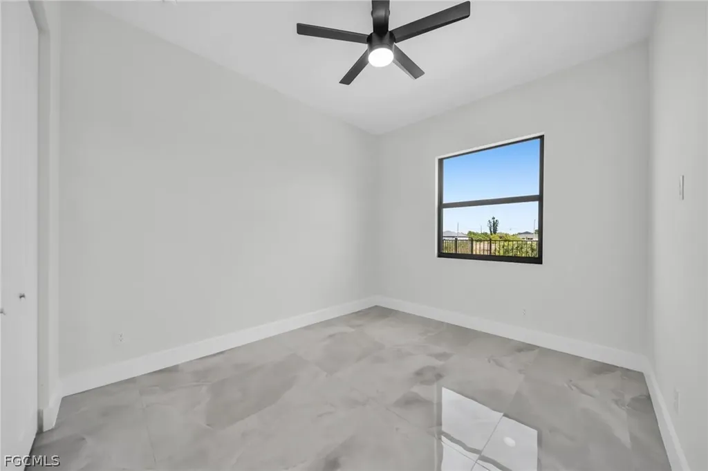411 NE 25th Street Cape Coral FL 33909