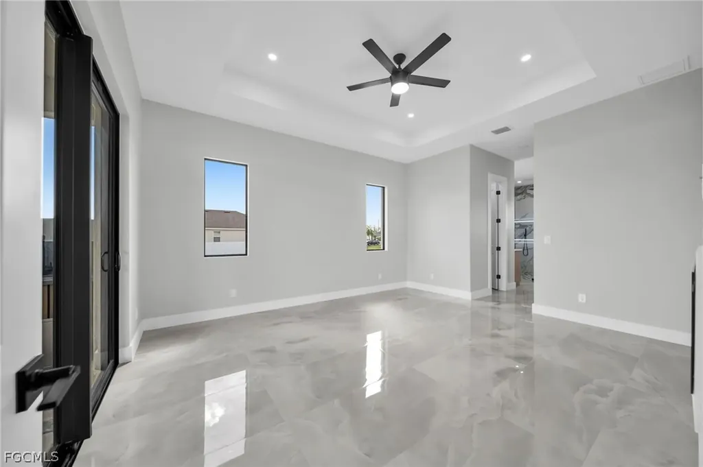 411 NE 25th Street Cape Coral FL 33909
