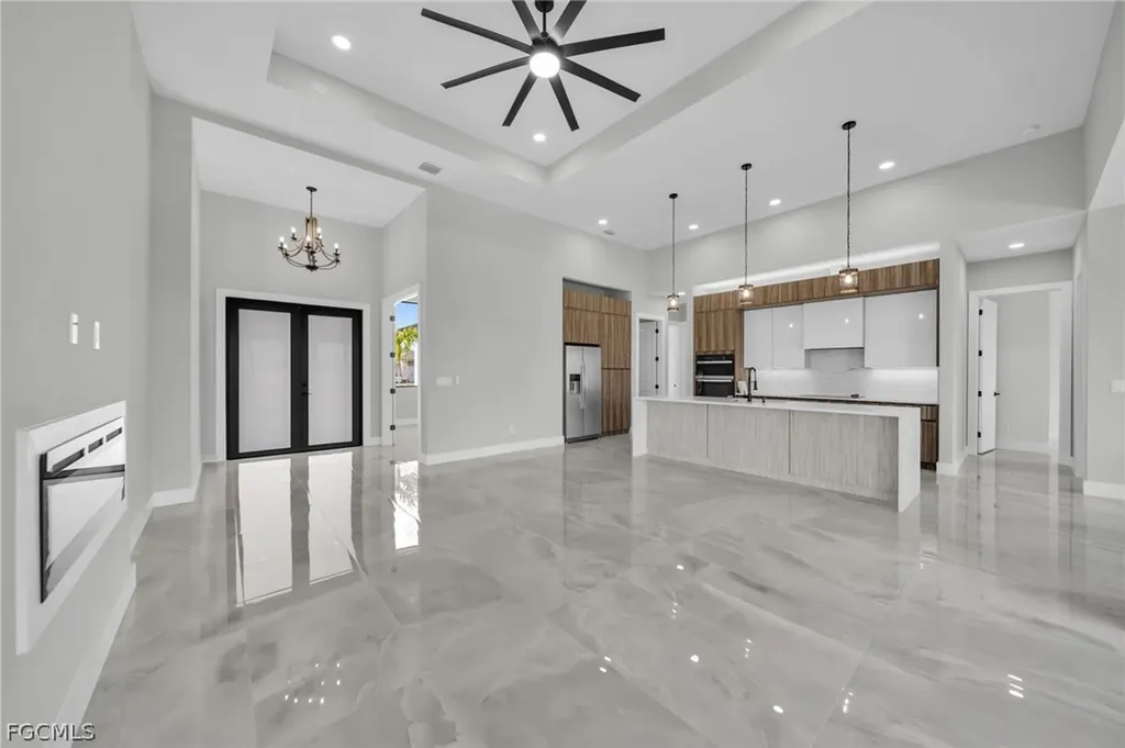 411 NE 25th Street Cape Coral FL 33909