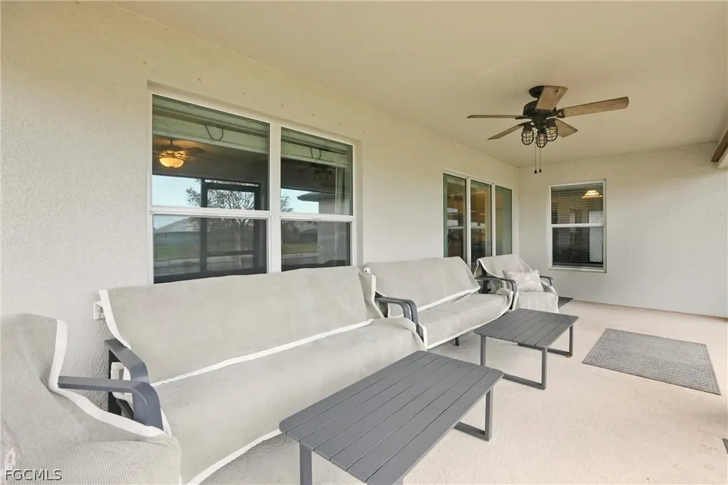3516 SW 8th Place Cape Coral FL 33914