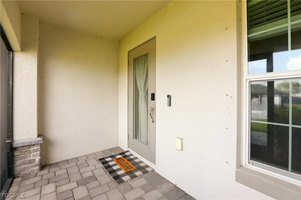 3516 SW 8th Place Cape Coral FL 33914