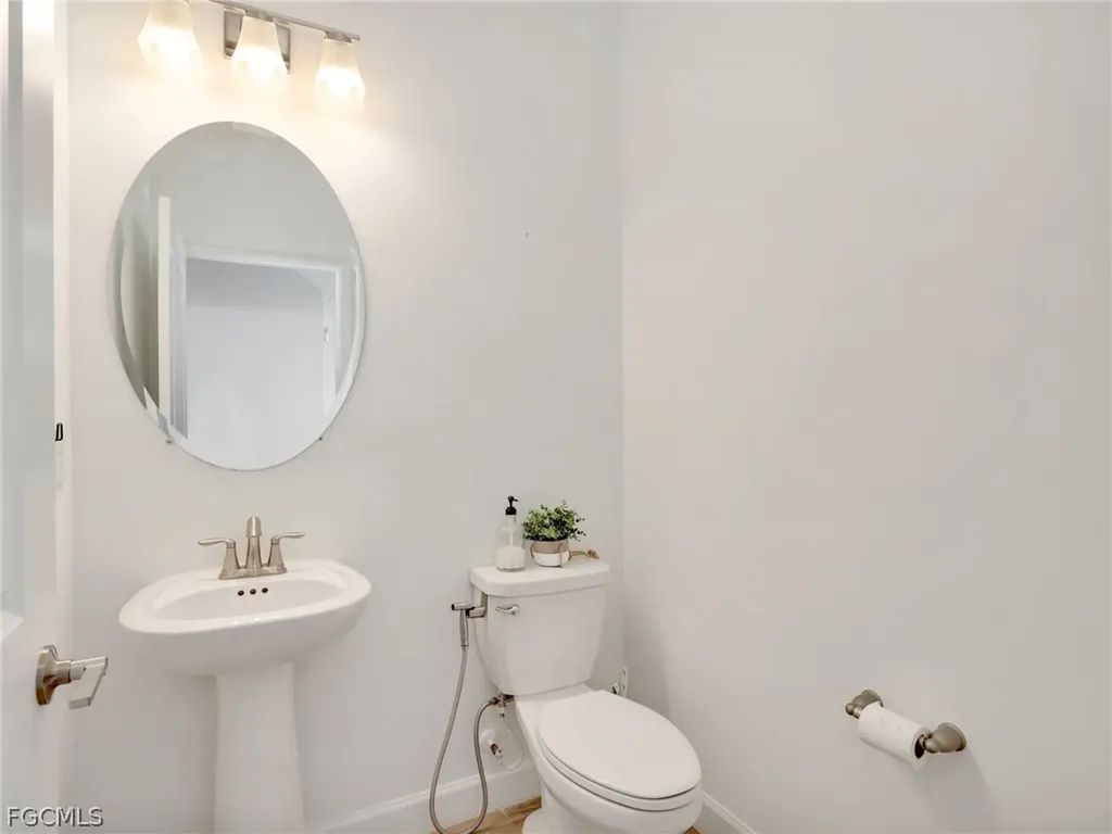 20438 Napa Loop Estero FL 33928