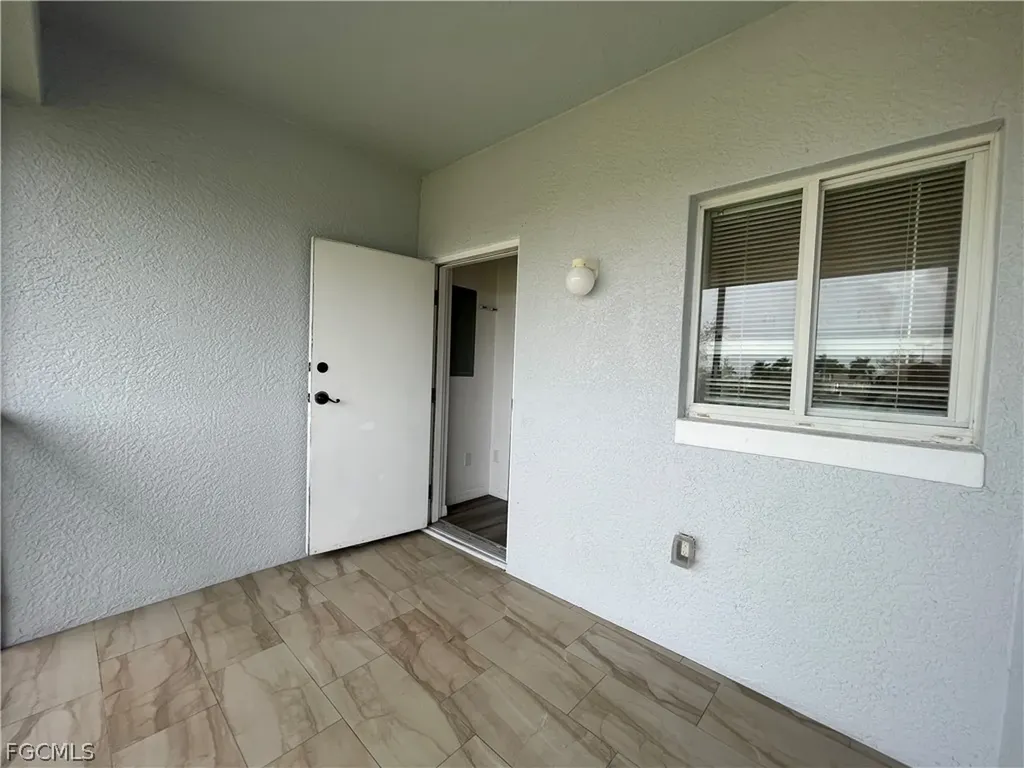 8555 Bernwood Cove Loop Fort Myers FL 33966