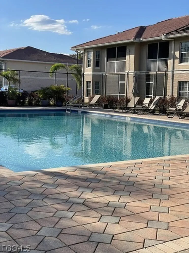 8555 Bernwood Cove Loop Fort Myers FL 33966