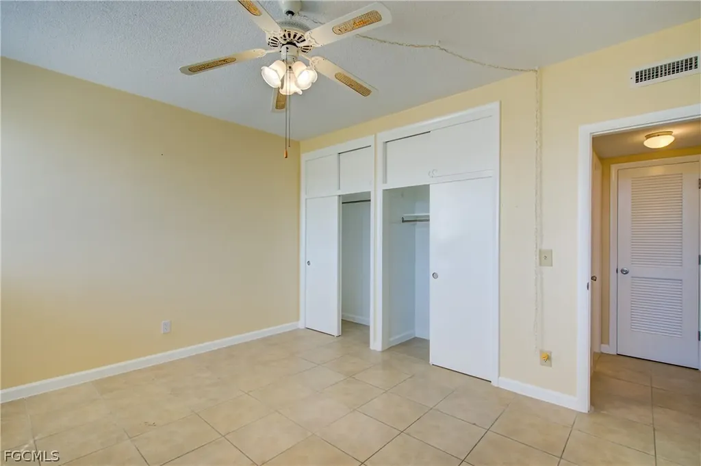 402 SE 42nd Terrace Cape Coral FL 33904