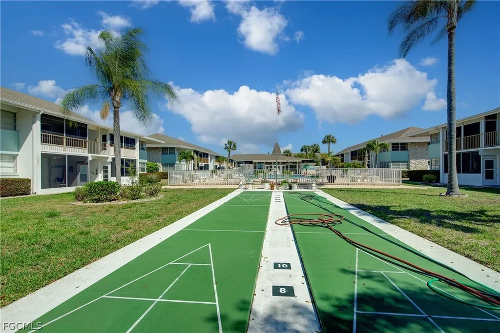 402 SE 42nd Terrace Cape Coral FL 33904