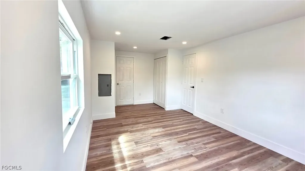 8180 Suncoast Drive North Fort Myers FL 33917