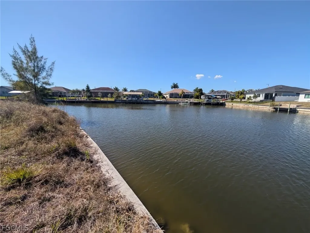 3100 SW 22nd Avenue Cape Coral FL 33914