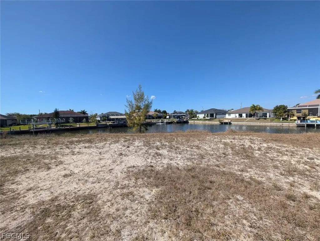 3100 SW 22nd Avenue Cape Coral FL 33914