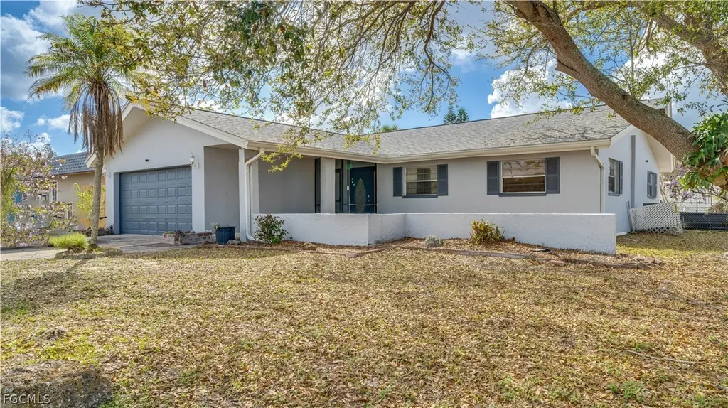 6549 Duquesne Drive Fort Myers FL 33919