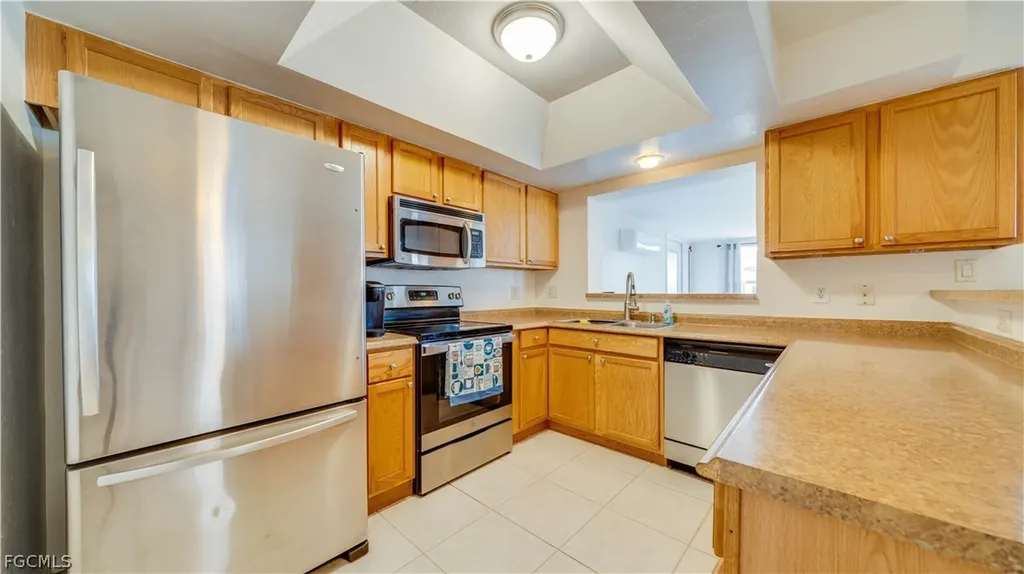6549 Duquesne Drive Fort Myers FL 33919