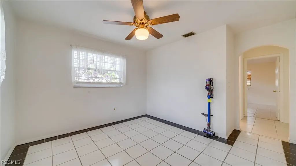 6549 Duquesne Drive Fort Myers FL 33919