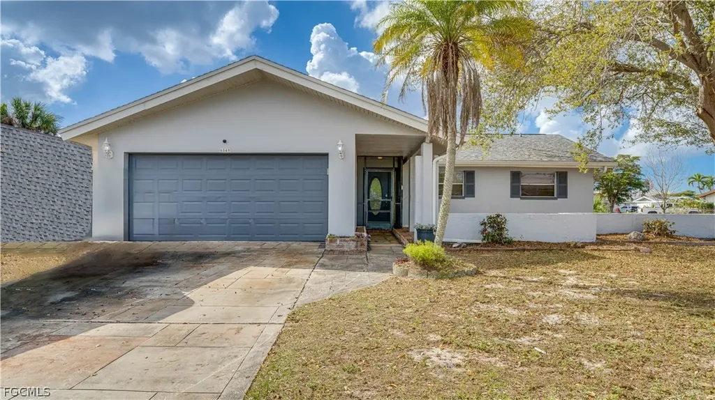 6549 Duquesne Drive Fort Myers FL 33919