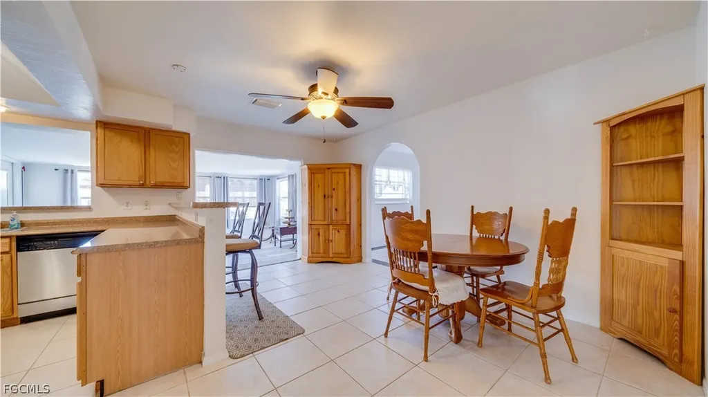 6549 Duquesne Drive Fort Myers FL 33919