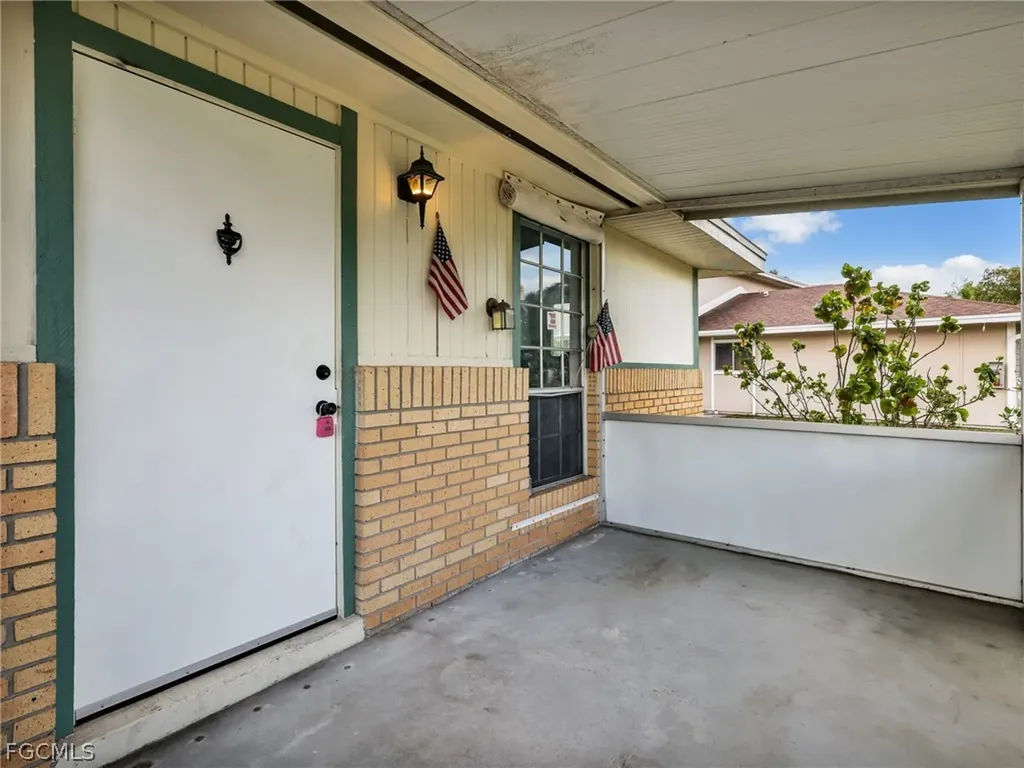 3297 Royal Canadian Trace Fort Myers FL 33907