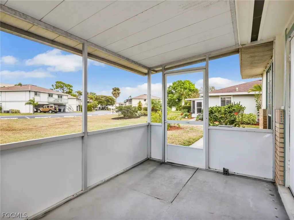 3297 Royal Canadian Trace Fort Myers FL 33907