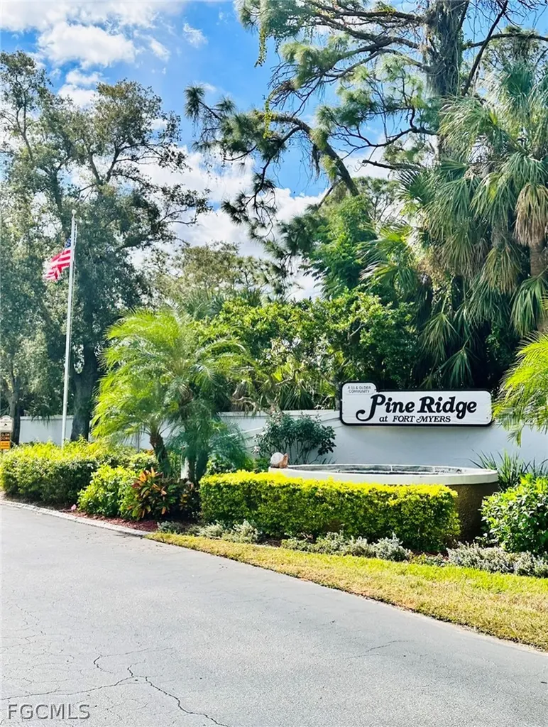 9540 Green Cypress Lane Fort Myers FL 33905