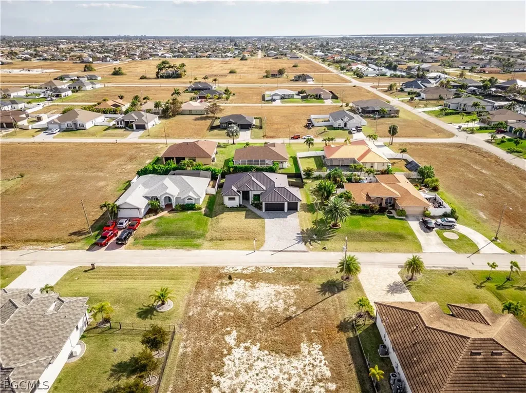 3516 NW 9th Terrace Cape Coral FL 33993