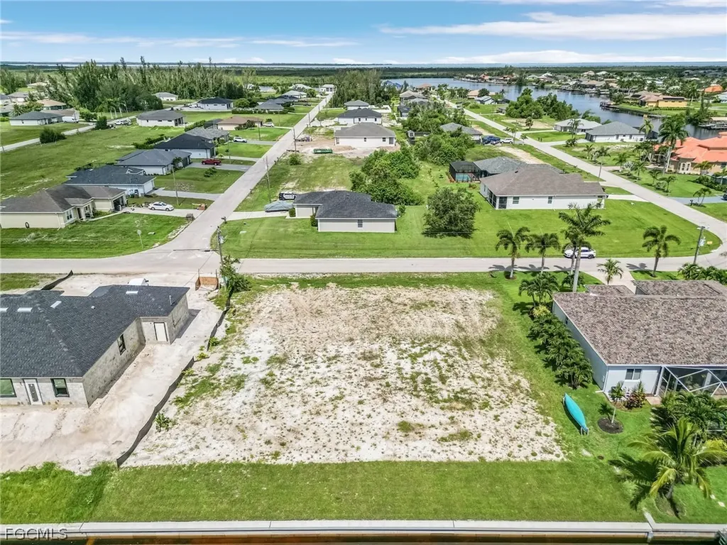 2521 NW 41st Avenue Cape Coral FL 33993