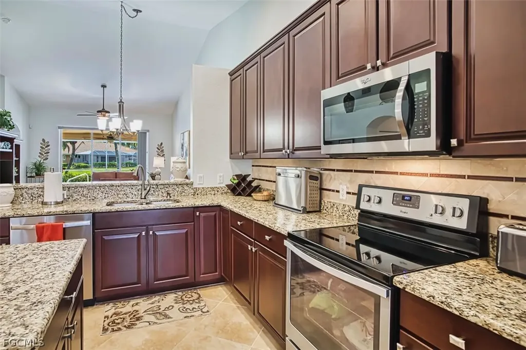 13809 Lily Pad Circle Fort Myers FL 33907