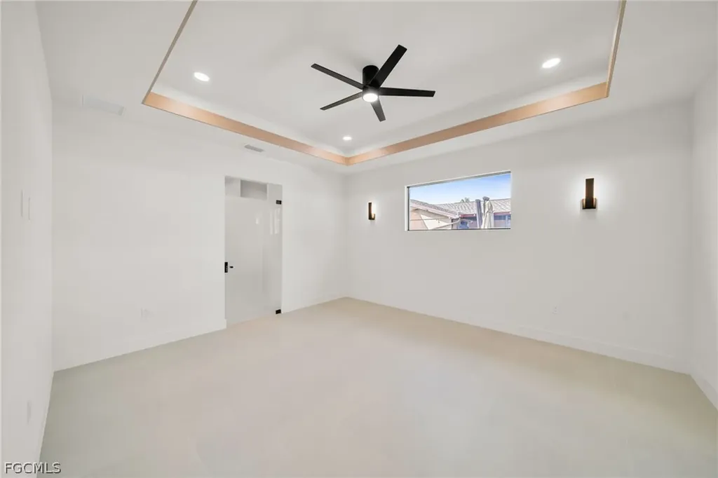 1317 SW 5th Place Cape Coral FL 33991