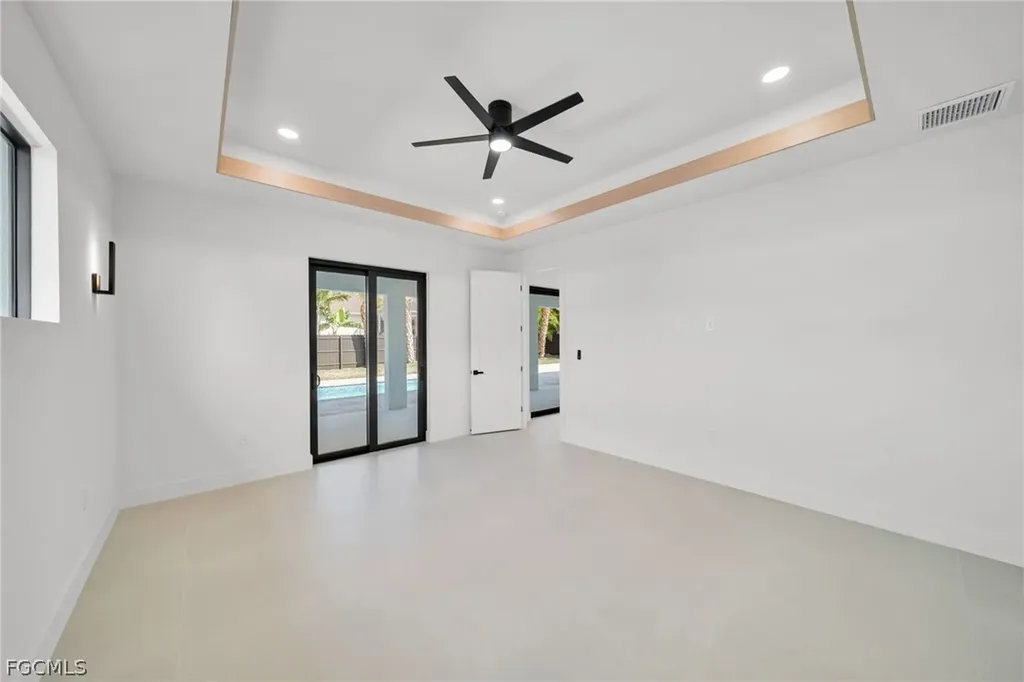 1317 SW 5th Place Cape Coral FL 33991