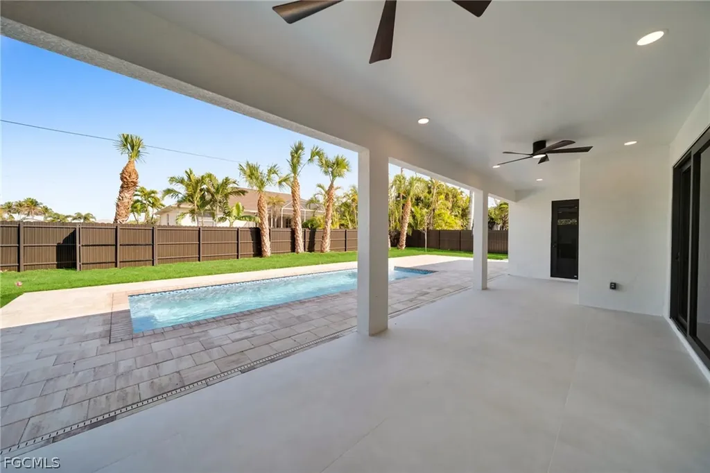 1317 SW 5th Place Cape Coral FL 33991