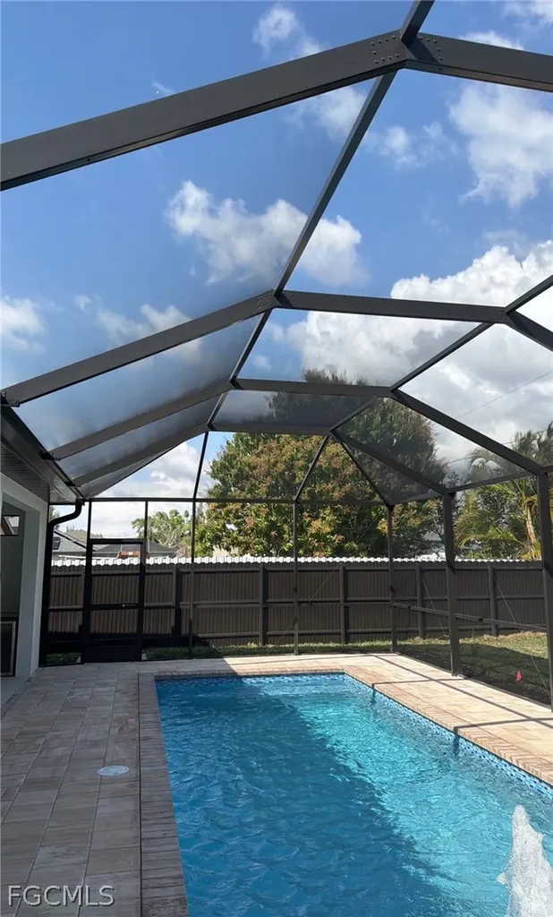 1317 SW 5th Place Cape Coral FL 33991