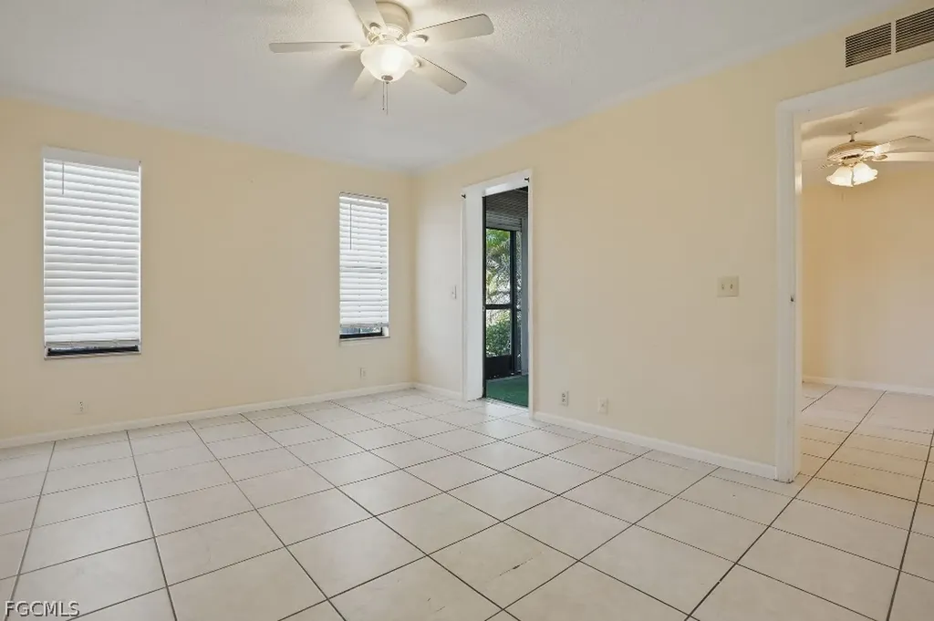 5369 Treetops Drive Naples FL 34113